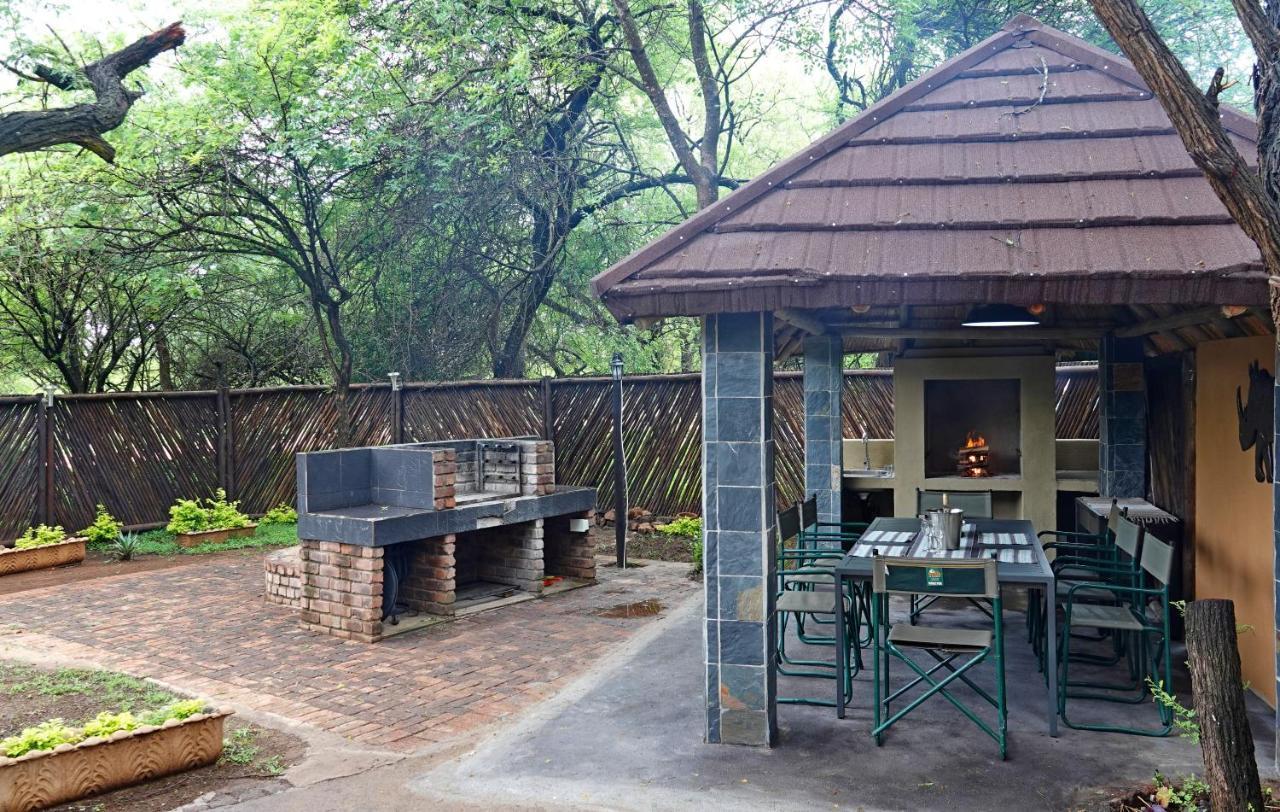 Marloth Park Hippo House Villa Buitenkant foto