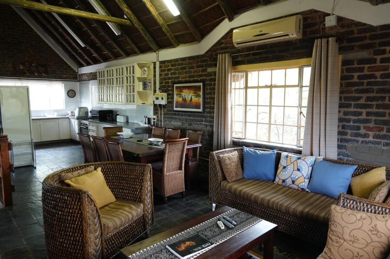 Marloth Park Hippo House Villa Buitenkant foto